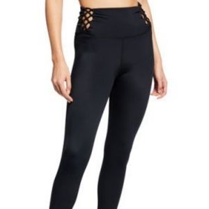 Beyond Yoga Learn the Ropes High Waisted Legging S